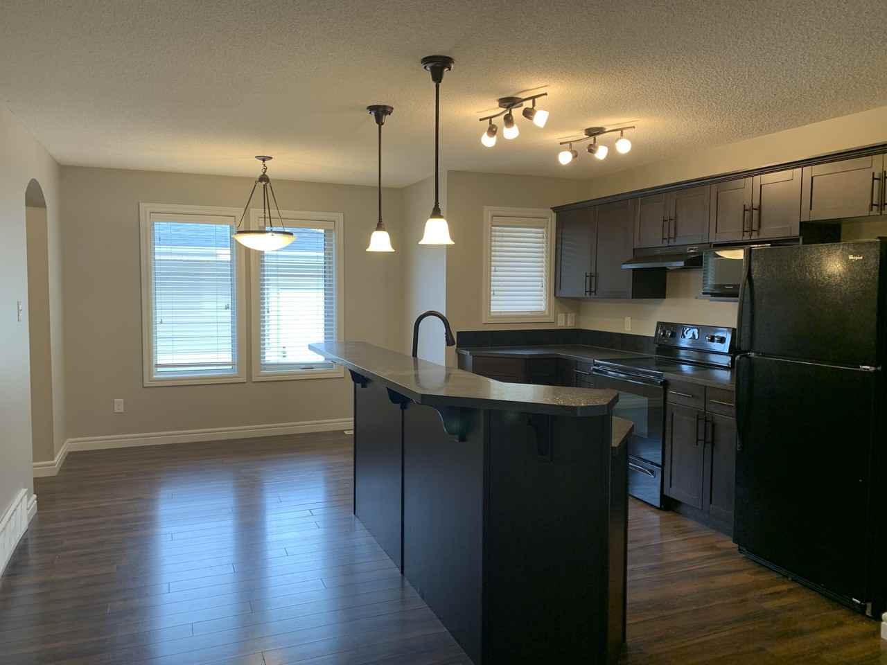 823 Valour Mews Nw - Photo 4 of 26