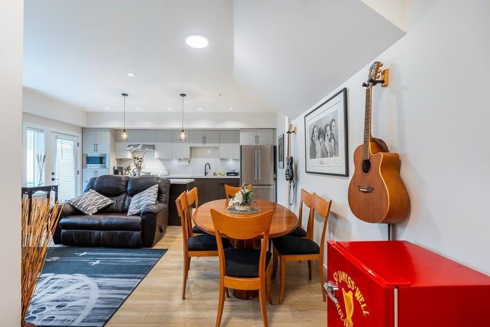 2306 Spring Street - Photo 3 of 19