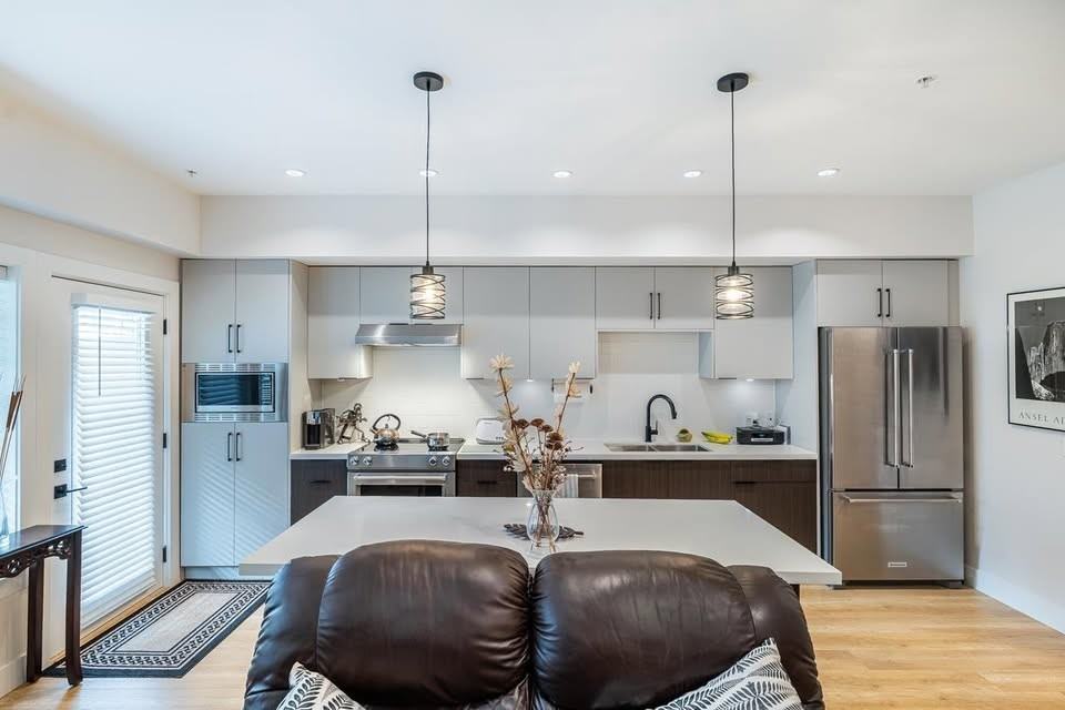 2306 Spring Street - Photo 7 of 19