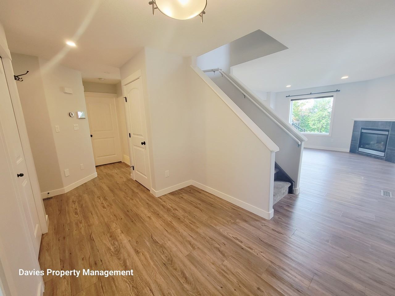 17348 8 Ave Sw - Photo 2 of 19