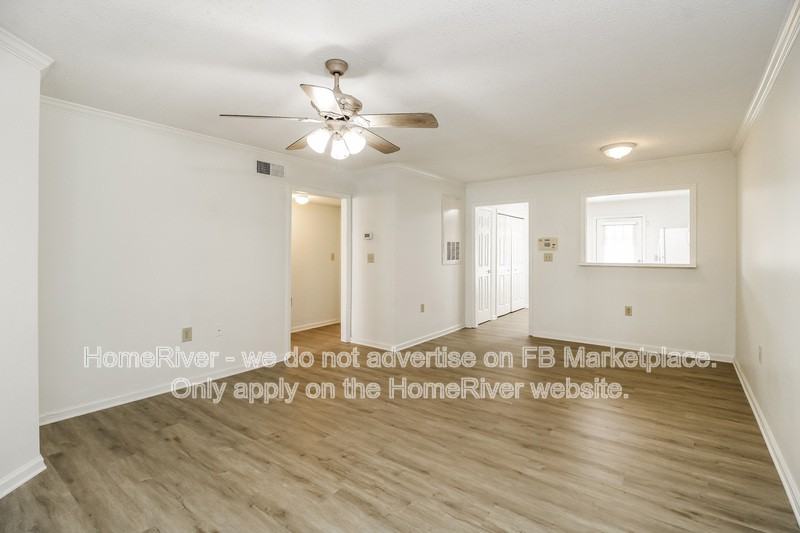 2630 Ingleside Dr #1C - Photo 3 of 18