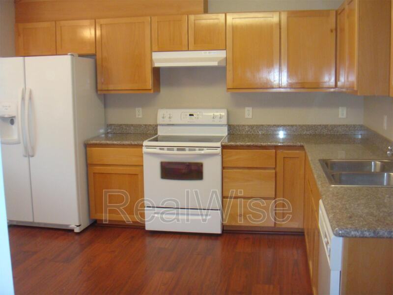 450 Midway Rd #7 - Photo 3 of 19