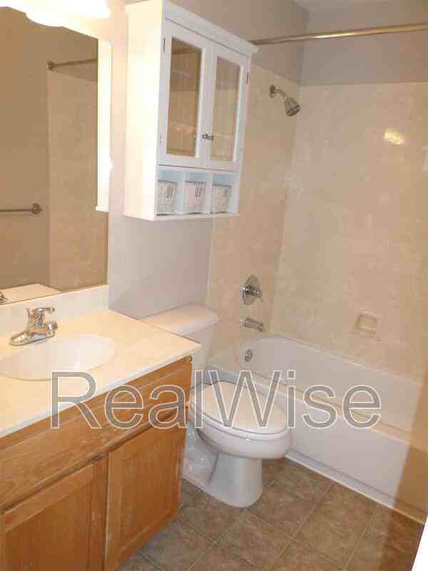 450 Midway Rd #7 - Photo 6 of 19
