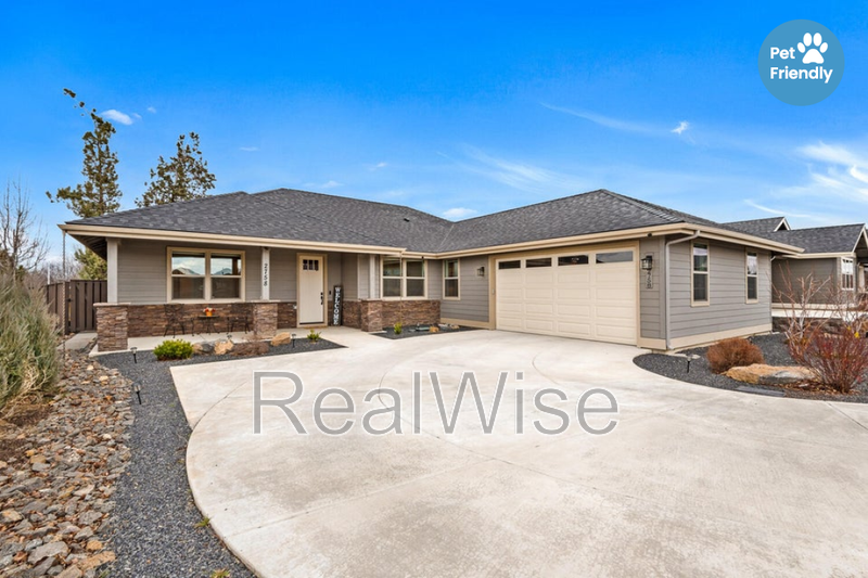 2758 Nw 23rd Loop N