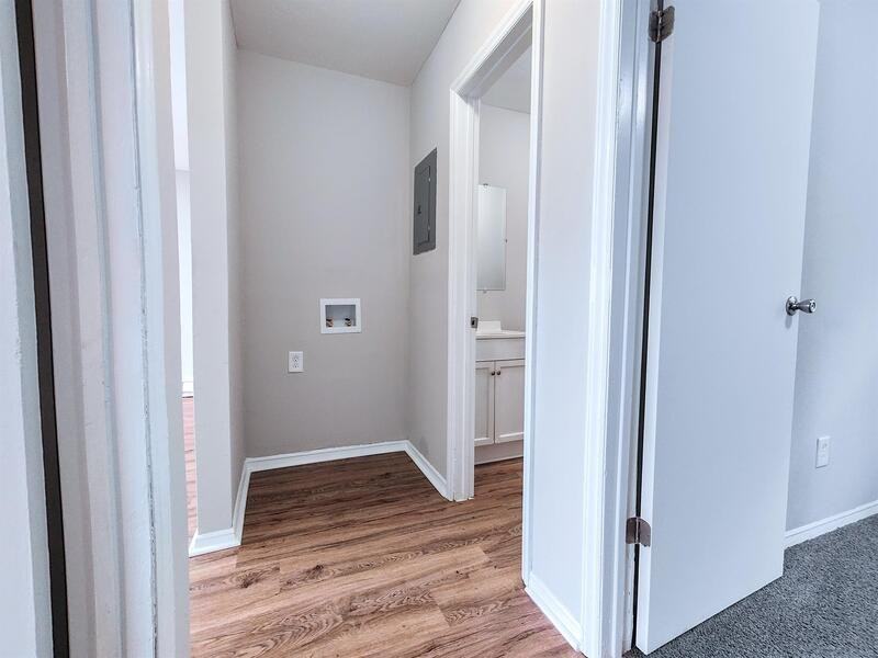 4453 Layola Ave - Photo 5 of 11