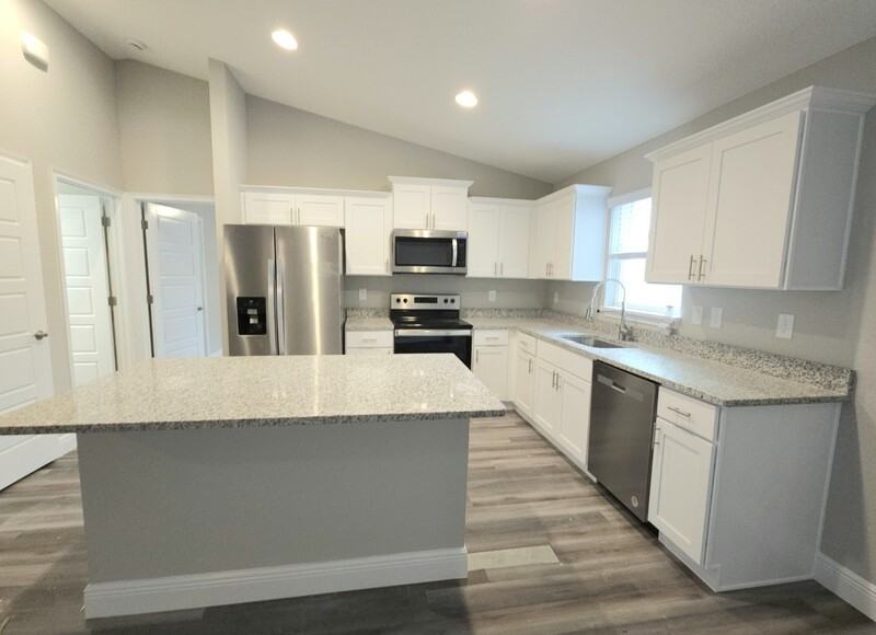 116 Pine Trce - Photo 3 of 14