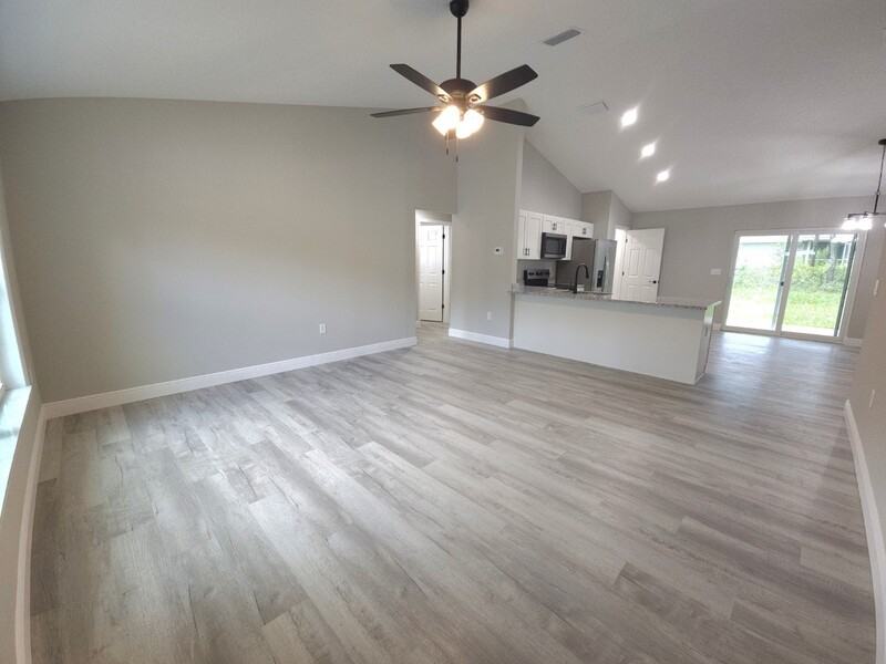 1749 W Lorraine Dr - Photo 2 of 15