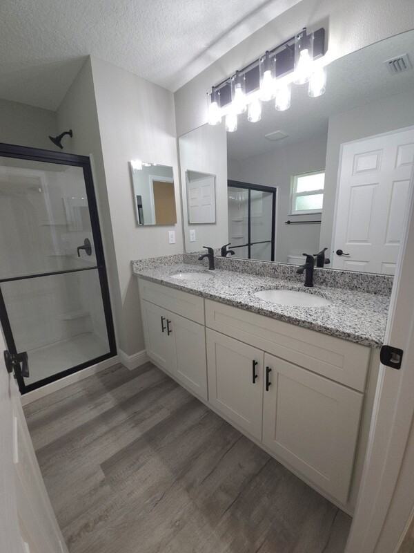 1749 W Lorraine Dr - Photo 7 of 15