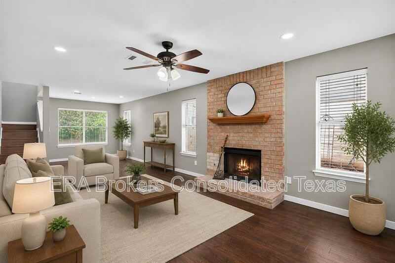 7601 Windrush Dr - Photo 4 of 39