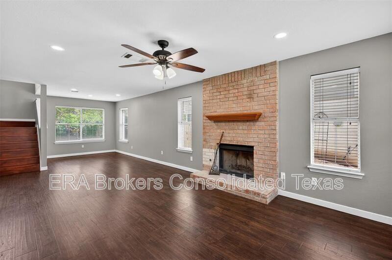 7601 Windrush Dr - Photo 7 of 39