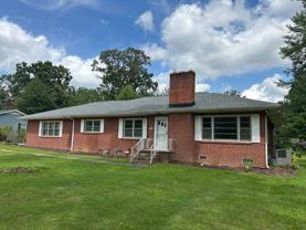 407 Elizabeth Dr - Photo 1 of 1
