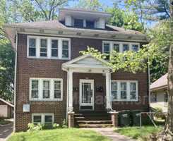 featured image of 598 Blaine Ave #5