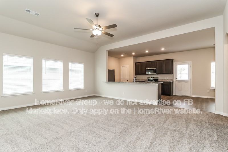 6317 Baraboo Dr - Photo 4 of 24