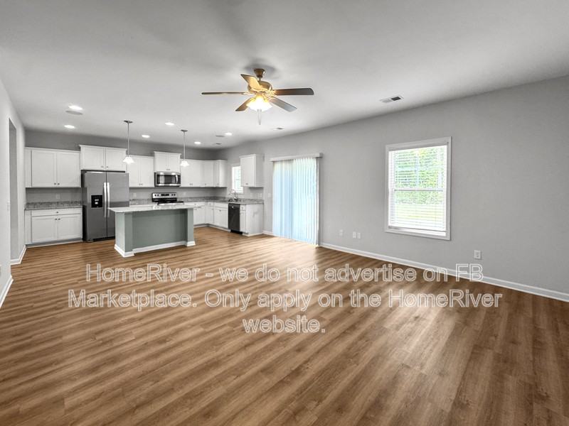 1340 Curlew Cir - Photo 6 of 32