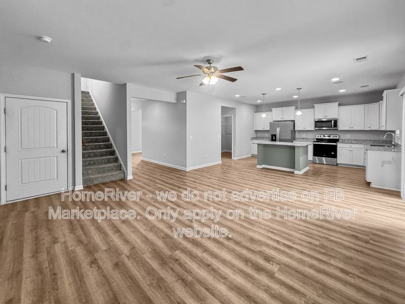 1340 Curlew Cir - Photo 7 of 32