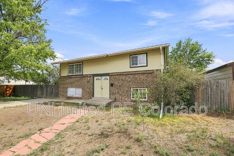 3668 E 91st Ave - Photo 2 of 17