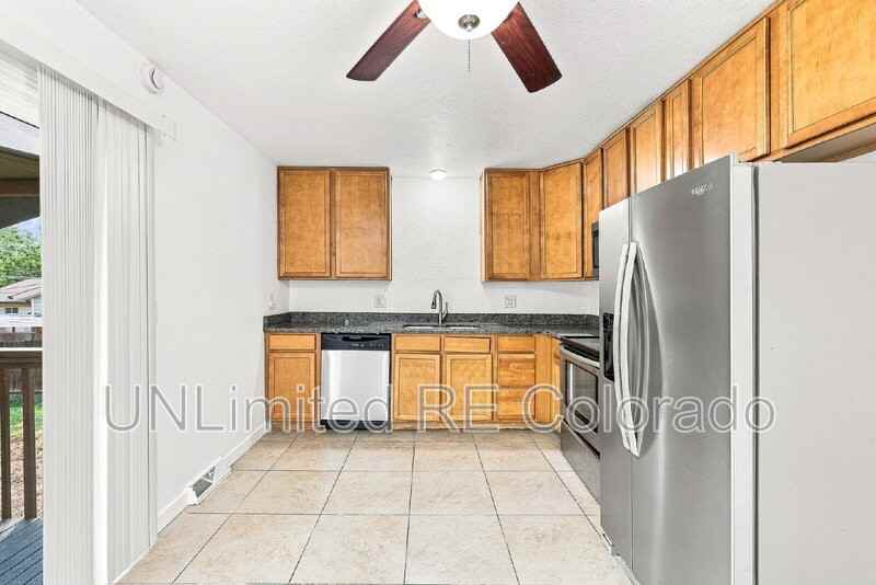 3668 E 91st Ave - Photo 7 of 17