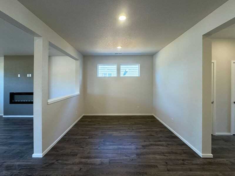 2912 W St - Photo 5 of 46