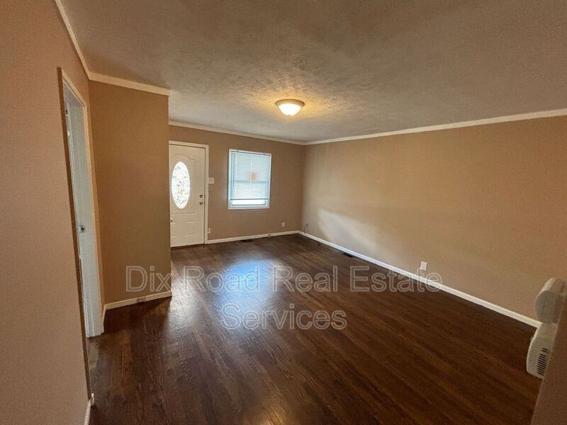 93 Van Buren Dr - Photo 5 of 12