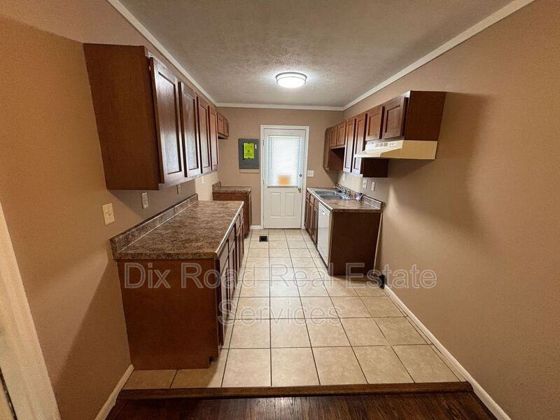 93 Van Buren Dr - Photo 6 of 12