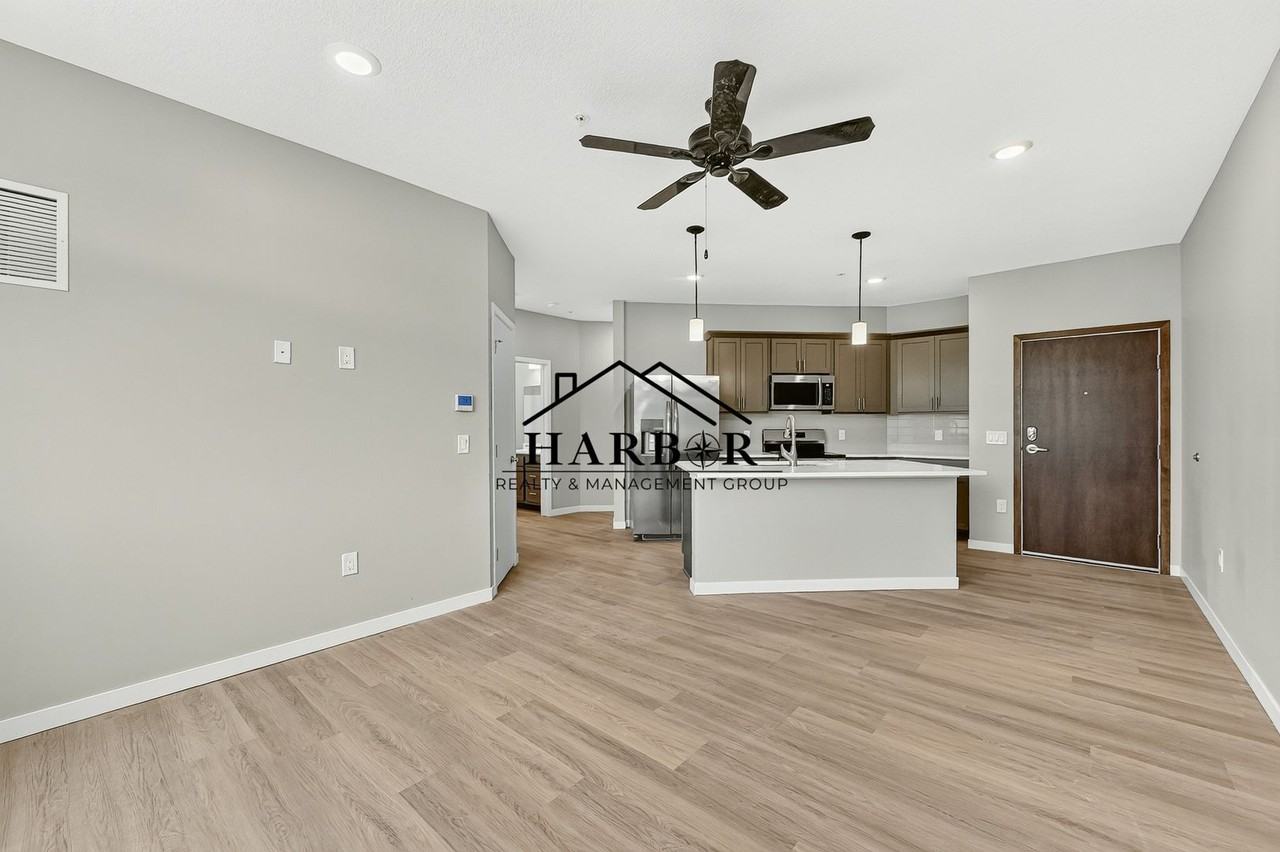 4th Lane Flats - Photo 5 of 50