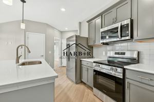 featured image of 1401 4th Avenue Ln Ne