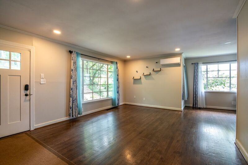 600 22nd Ave S - Photo 3 of 27