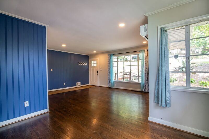 600 22nd Ave S - Photo 5 of 27