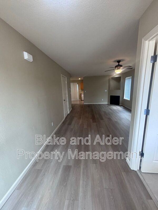 7012 Se 72nd Ave - Photo 5 of 28