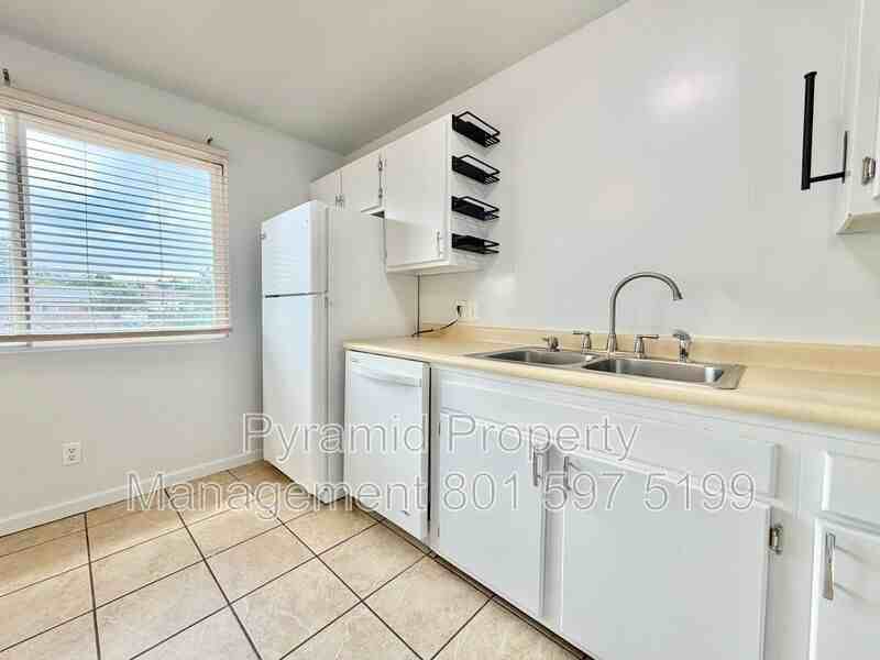 7685 Sw - Photo 6 of 19