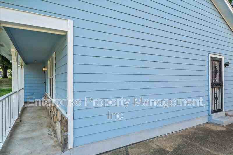 4569 Columbia Woods Ln - Photo 6 of 31