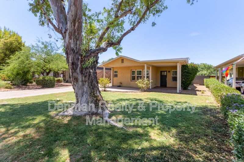 1513 E Earll Dr - Photo 5 of 38
