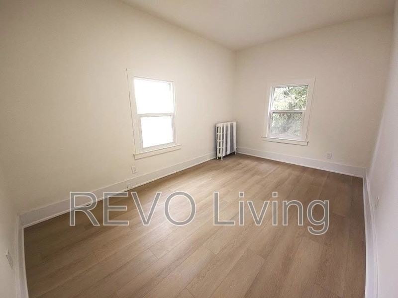 41 Elizabeth St #2 - Photo 4 of 6