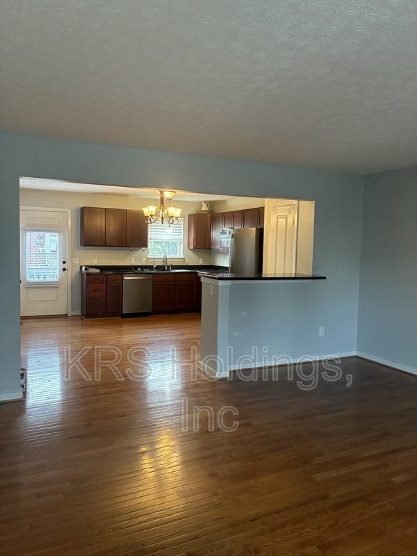 1234 Poets Ct - Photo 3 of 21