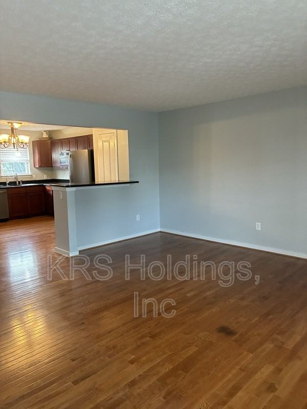 1234 Poets Ct - Photo 5 of 21