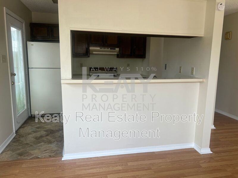 127 Marietta Dr - Photo 3 of 11