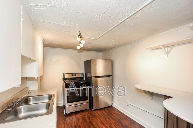 853 Myrtle St Ne - Photo 6 of 12