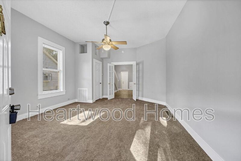 117 Church St - Photo 6 of 21