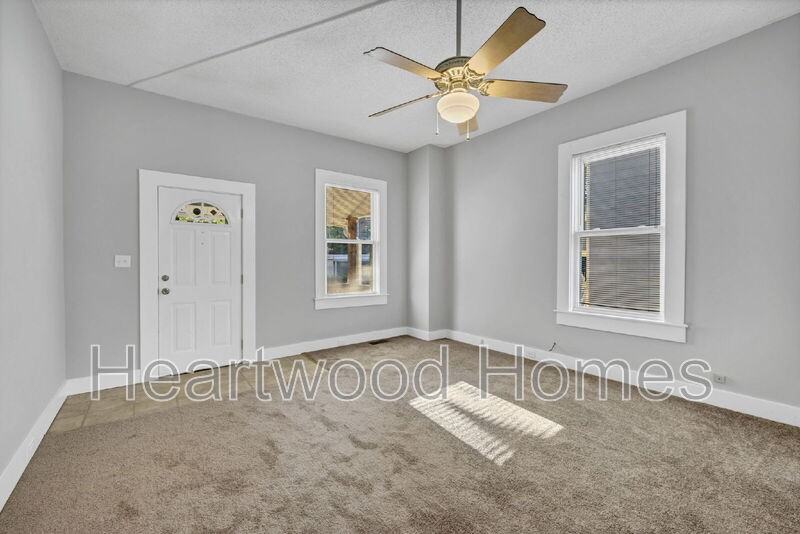 117 Church St - Photo 7 of 21
