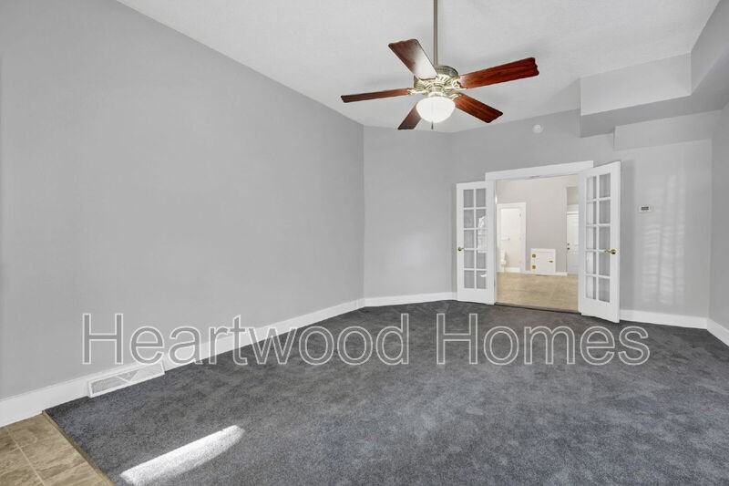 119 Church St - Photo 4 of 22