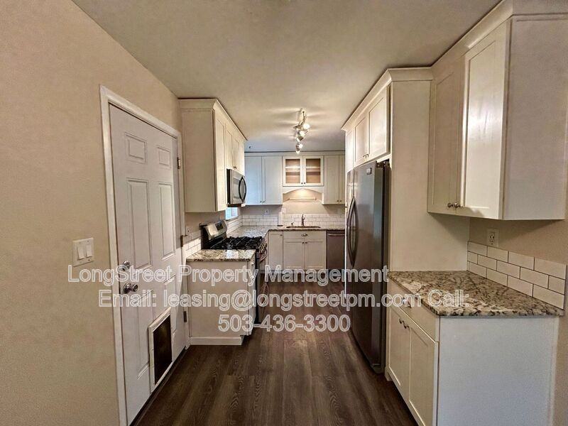 16764 Se Market St - Photo 7 of 42