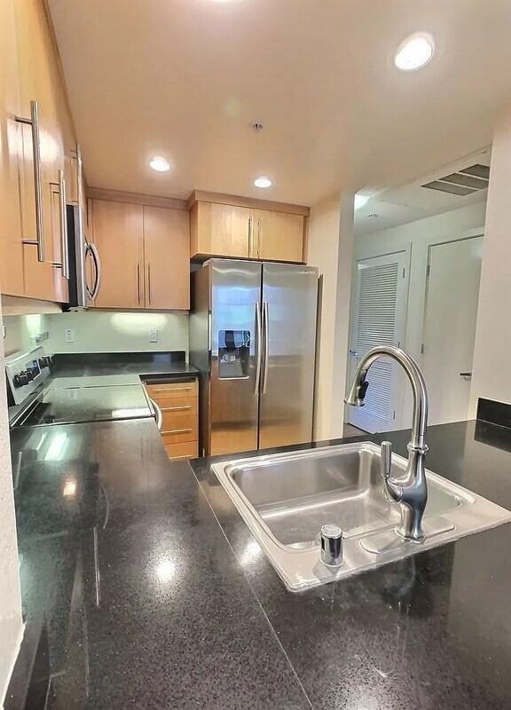 1 E Julian St #217 - Photo 7 of 13