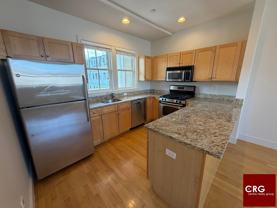 109 2nd St #UPH02 - Photo 1 of 1