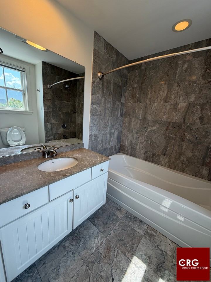 109 2nd St - Photo 7 of 13