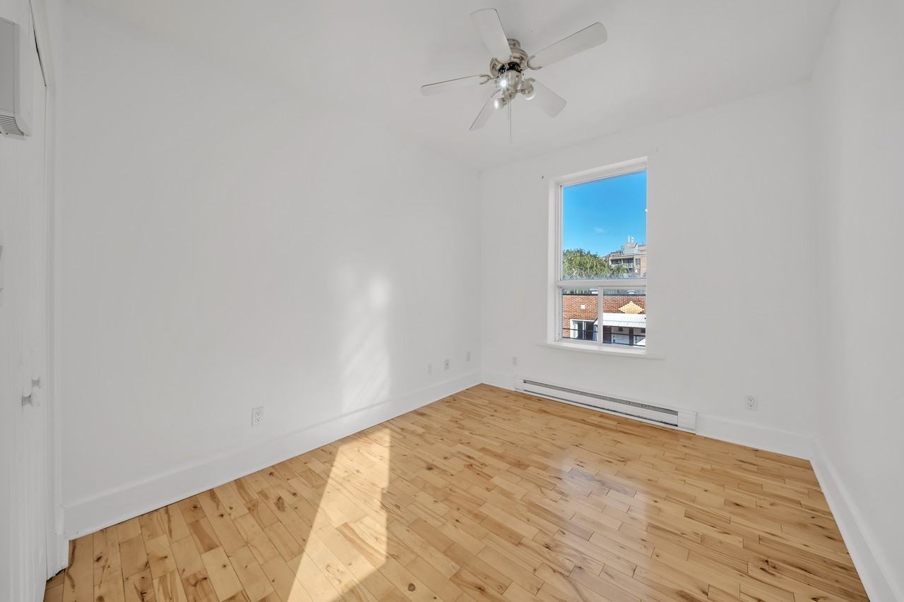 5272 Rue Sainte Marie - Photo 7 of 21