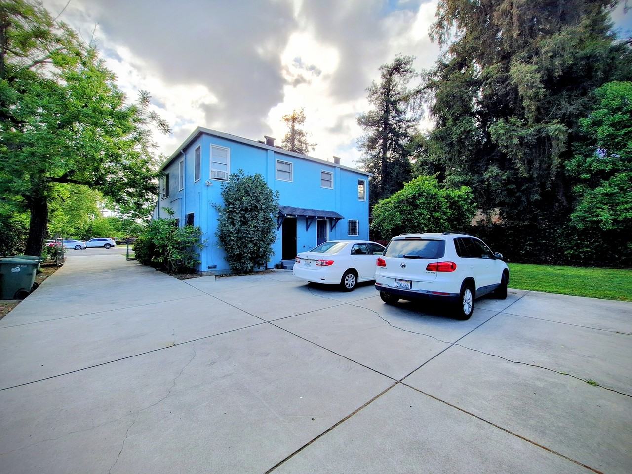 1507 Lincoln Ave - Photo 4 of 7
