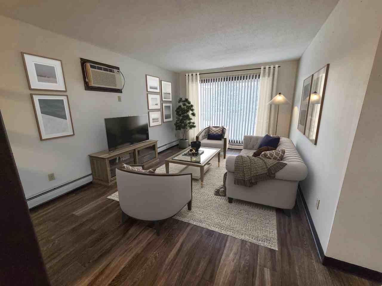 Badlands Apartments - Photo 3 of 18