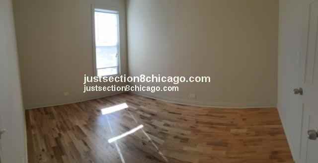 1811 S Troy St #3 - Photo 4 of 5