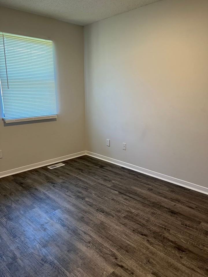 Cullman Village Apartments - Photo 5 of 12
