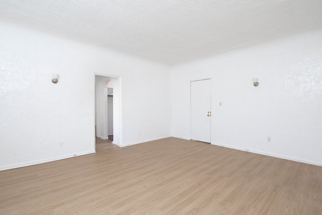 La Morada Apartments - Photo 6 of 18
